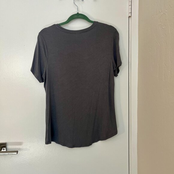 Old Navy Luxe Tees - Lot of 6 - Size M - GUC - Picture 9 of 13